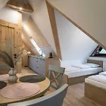 Gasthuis Jodelka 3*