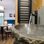 Gasthuis Jodelka 3*
